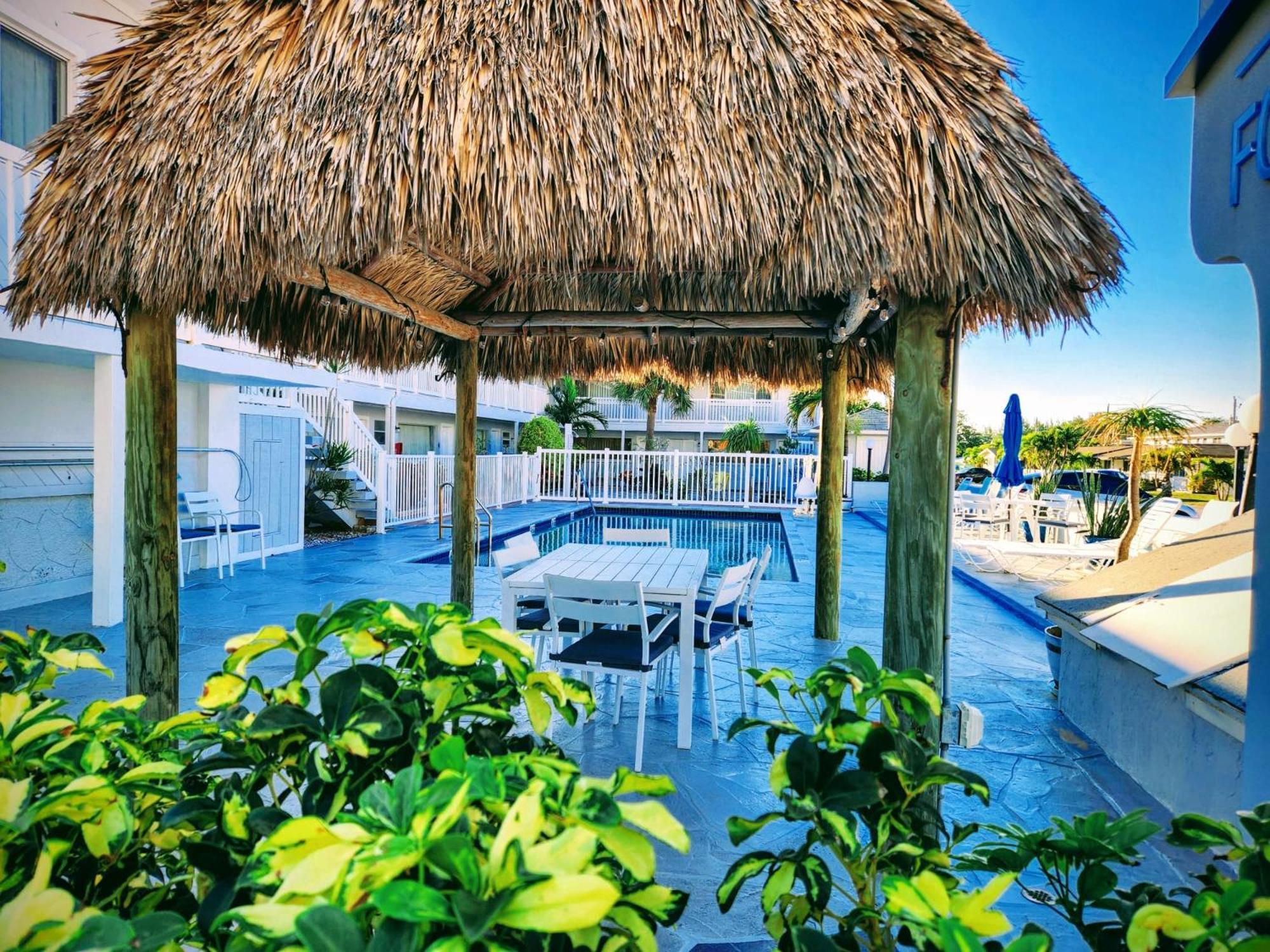 The Palms On Ocean Motel Pompano Beach Bagian luar foto