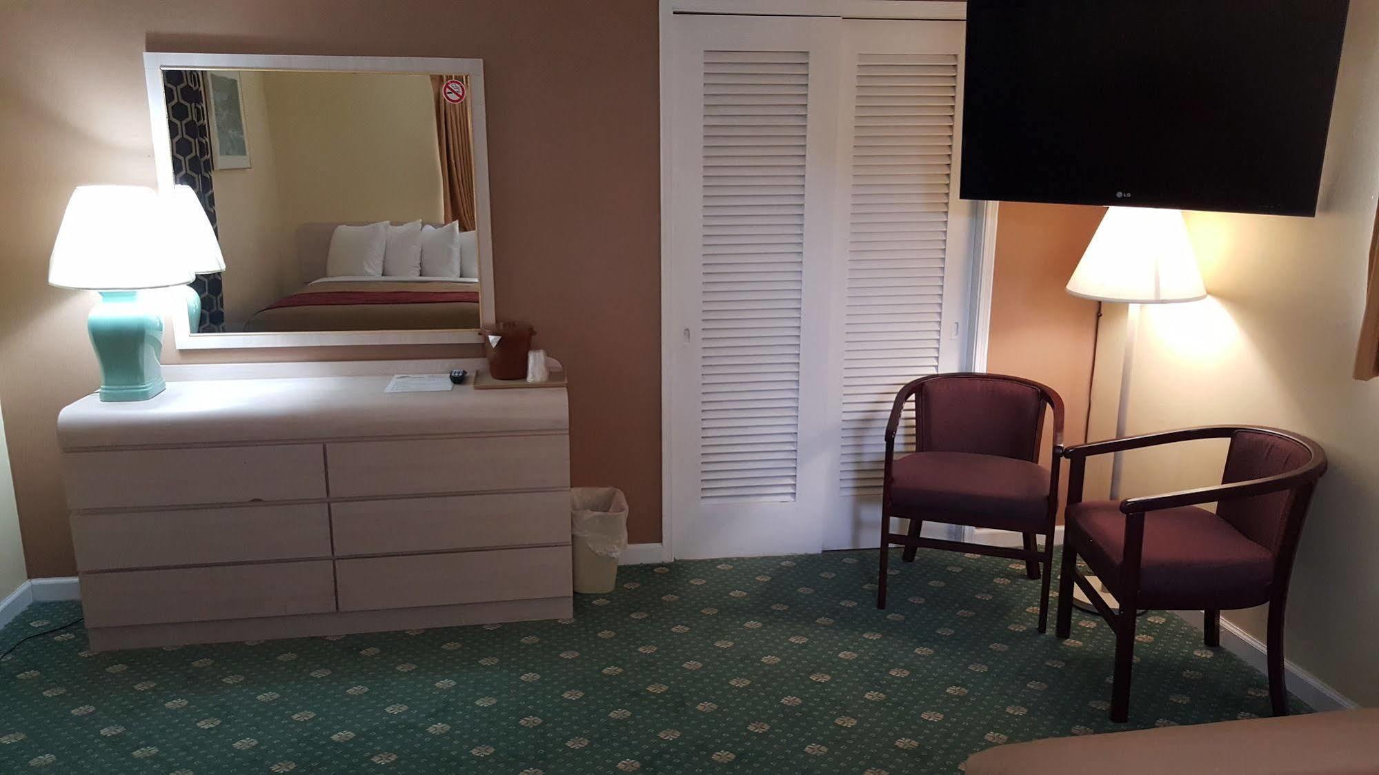 The Palms On Ocean Motel Pompano Beach Bagian luar foto