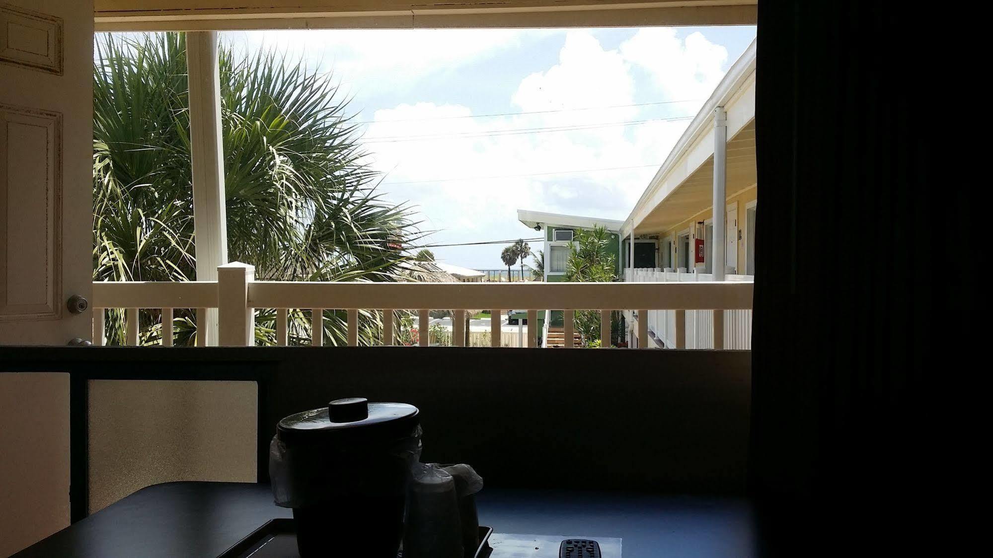 The Palms On Ocean Motel Pompano Beach Bagian luar foto